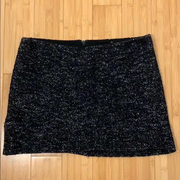 Alice + Olivia Dresses & Skirts - Alice + Olivia Black Wool/Cotton Mix Mini Skirt